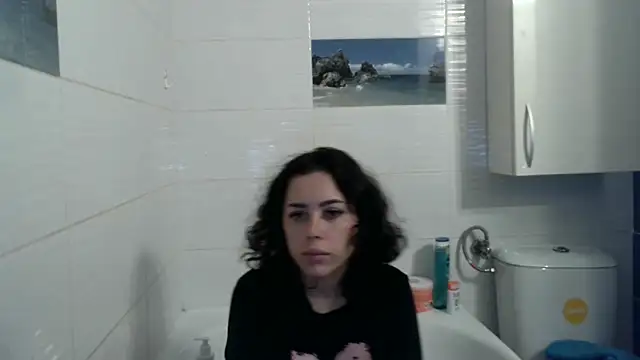 LovelyJulliette online show from November 2025 01:54:02 PM