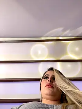 Snapshot of natashasweet chatting on October 2025 02:47:02 AM natashasweet online show from October 2025 02:47:02 AM