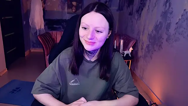 Snapshot of VeliraBraitberg chatting on December 2024 08:19:02 AM VeliraBraitberg online show from December 2024 08:19:02 AM