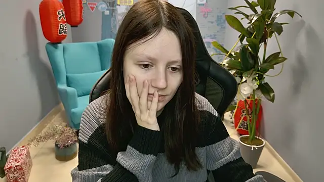 Snapshot of VeliraBraitberg chatting on January 2025 05:05:02 AM VeliraBraitberg online show from January 2025 05:05:02 AM