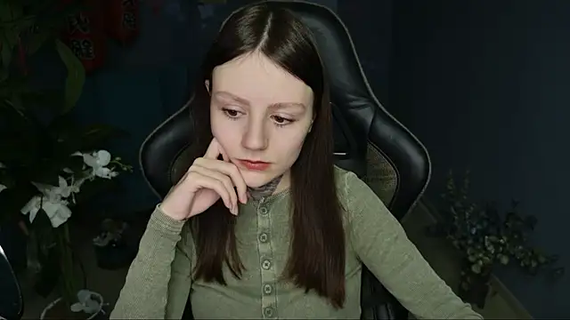 Snapshot of VeliraBraitberg chatting on February 2025 11:12:01 AM VeliraBraitberg online show from February 2025 11:12:01 AM