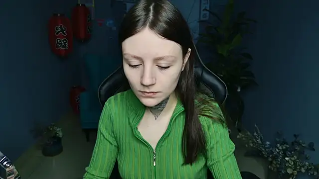 Snapshot of VeliraBraitberg chatting on February 2025 05:01:01 AM VeliraBraitberg online show from February 2025 05:01:01 AM