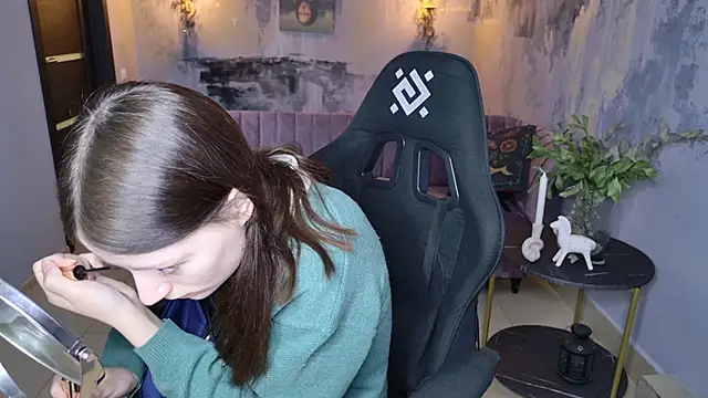 Snapshot of VeliraBraitberg chatting on March 2025 05:11:02 AM VeliraBraitberg online show from March 2025 05:11:02 AM