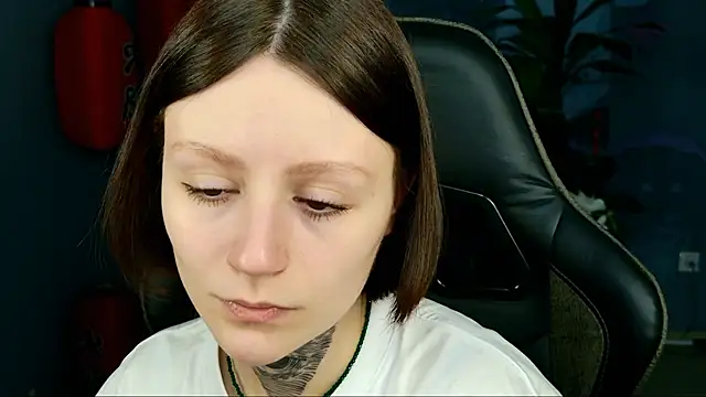 Snapshot of VeliraBraitberg chatting on March 2025 08:10:02 AM VeliraBraitberg online show from March 2025 08:10:02 AM