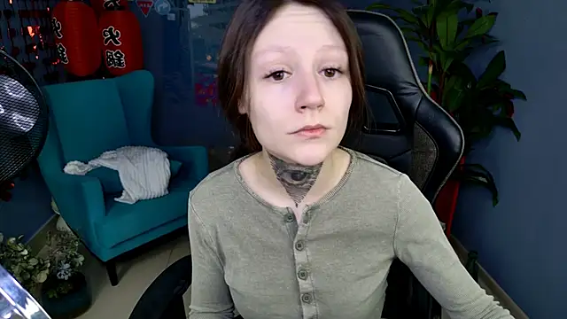 Snapshot of VeliraBraitberg chatting on February 2026 01:07:02 PM VeliraBraitberg online show from February 2026 01:07:02 PM