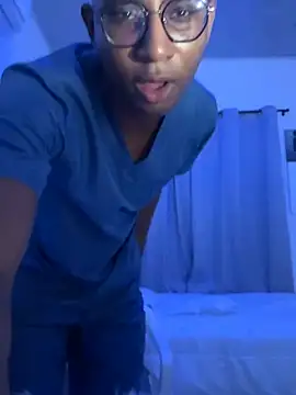 Arwens bell08 online show from February 2025 11:54:02 PM