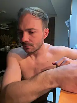 Adventurehotman online show from February 2025 10:28:02 PM