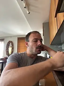 Adventurehotman online show from September 2025 11:00:02 AM