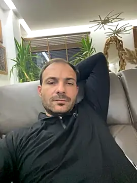 Adventurehotman online show from October 2025 04:29:02 PM