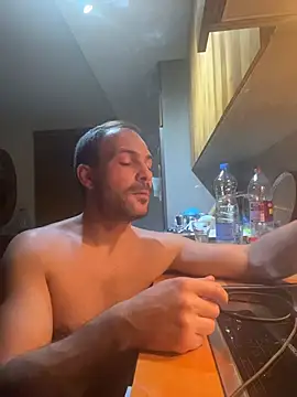 Adventurehotman online show from October 2025 12:27:01 AM