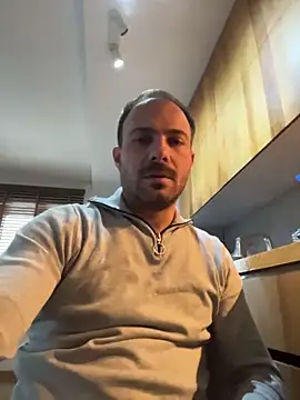 Adventurehotman online show from November 2025 01:55:01 PM