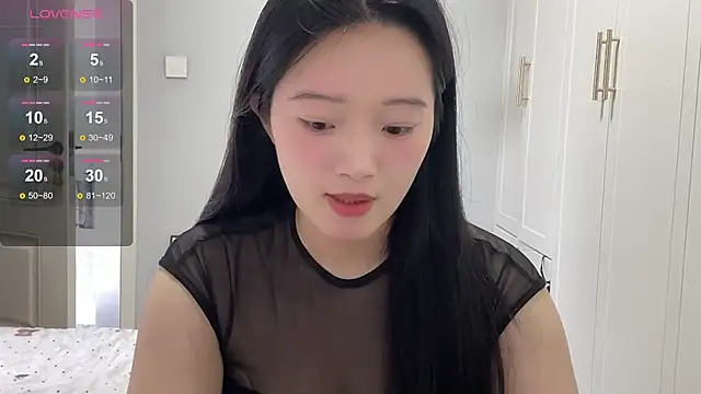 Snapshot of rose-u chatting on September 2025 01:49:02 AM rose-u online show from September 2025 01:49:02 AM