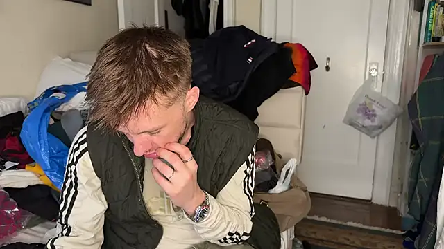 CupidZass online show from February 2025 01:38:02 PM