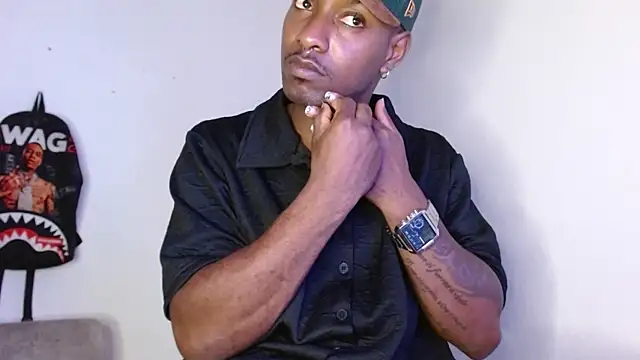 king  Black online show from November 2025 09:39:01 PM