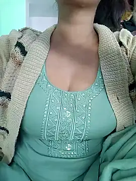 Kavita ji online show from December 2025 03:37:02 AM