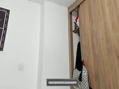 eeaa01 online show from November 2025 08:52:02 PM