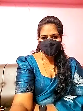 Snapshot of melina214 chatting on October 2025 02:45:02 AM melina214 online show from October 2025 02:45:02 AM