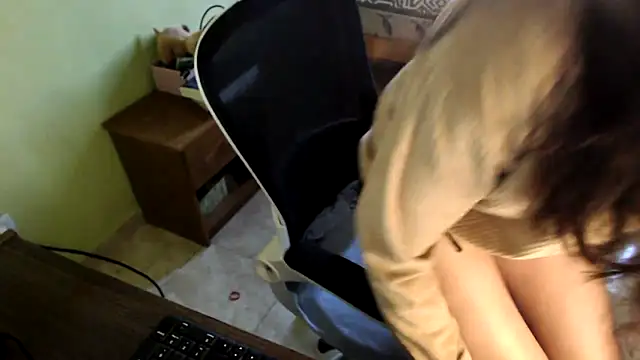 samantha s69 online show from April 2026 12:24:01 PM