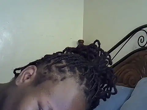 Snapshot of Sonnia_ chatting on March 2025 04:37:02 AM Sonnia online show from March 2025 04:37:02 AM