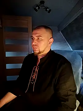 Foxyshaved online show from April 2026 04:57:01 AM