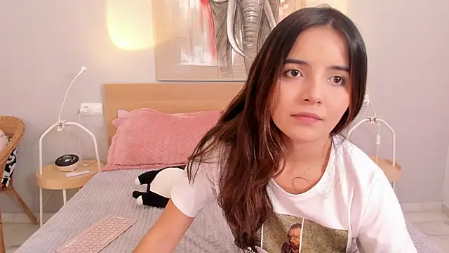 Raychell Black online show from February 2025 04:57:01 PM