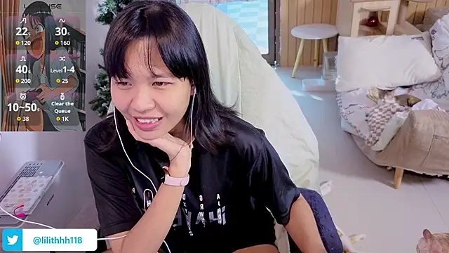 Snapshot of Kana_G chatting on December 2025 08:40:02 AM Kana G online show from December 2025 08:40:02 AM