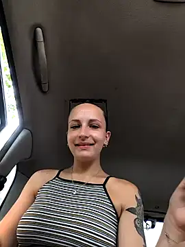 emma4xxx online show from January 2025 08:25:02 PM