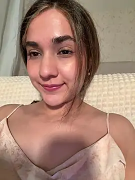 Snapshot of CuteeRose chatting on January 2026 03:03:01 PM CuteeRose online show from January 2026 03:03:01 PM