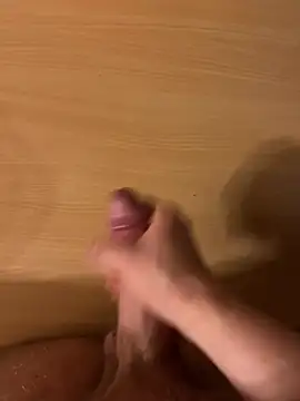 Snapshot of luca20233 chatting on January 2025 07:53:01 PM luca20233 online show from January 2025 07:53:01 PM