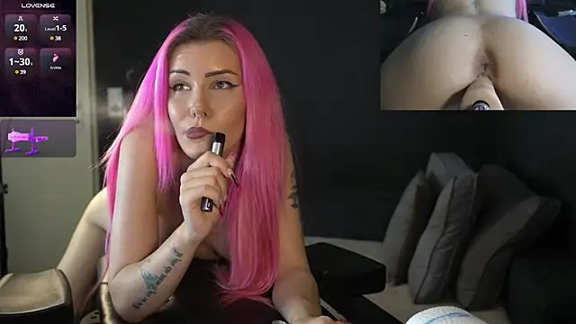 ClaraStylezZ online show from March 2025 03:20:01 PM