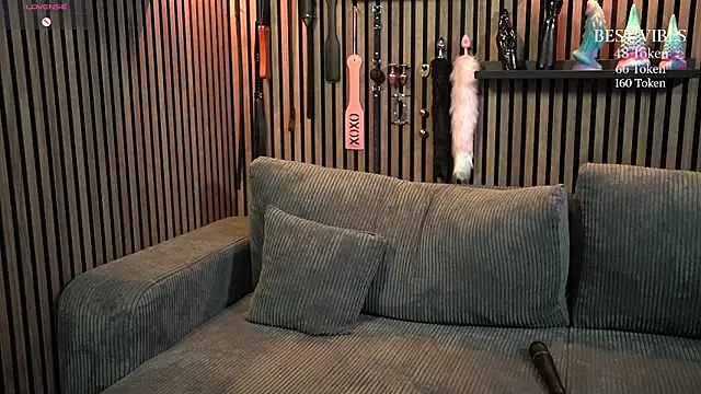 ClaraStylezZ online show from October 2025 06:37:01 AM