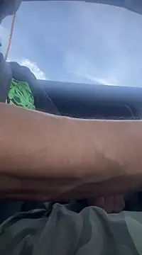 Snapshot of RoodoggXL chatting on March 2025 06:01:02 PM RoodoggXL online show from March 2025 06:01:02 PM