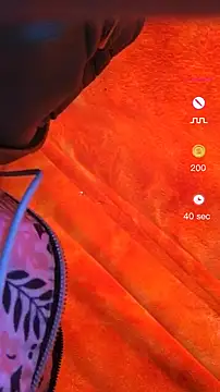 Snapshot of SmokeShow686 chatting on December 2024 08:43:01 PM SmokeShow686 online show from December 2024 08:43:01 PM