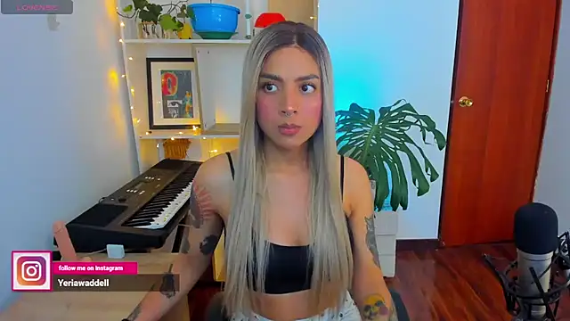 Snapshot of Yeriawaddell_ chatting on December 2024 05:34:01 PM Yeriawaddell  online show from December 2024 05:34:01 PM