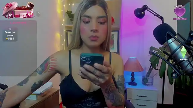 Snapshot of Yeriawaddell_ chatting on January 2025 02:00:02 AM Yeriawaddell  online show from January 2025 02:00:02 AM