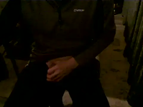 Snapshot of hornyman18cm39 chatting on January 2025 06:58:02 AM hornyman18cm39 online show from January 2025 06:58:02 AM