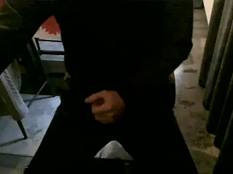 Snapshot of hornyman18cm39 chatting on December 2025 01:42:01 PM hornyman18cm39 online show from December 2025 01:42:01 PM