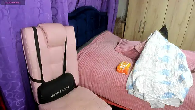 Kenia oz online show from February 2026 10:47:02 AM