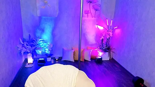 kimberlyray777 online show from May 2026 08:18:01 AM