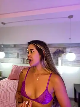 Emilia Bakerr online show from January 2025 09:22:01 PM