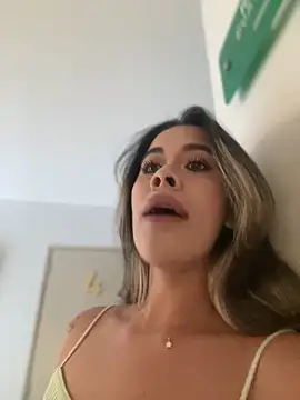 Emilia Bakerr online show from March 2025 06:42:02 PM