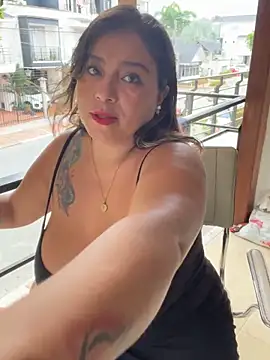 MrsFoucher online show from February 2025 09:49:02 PM