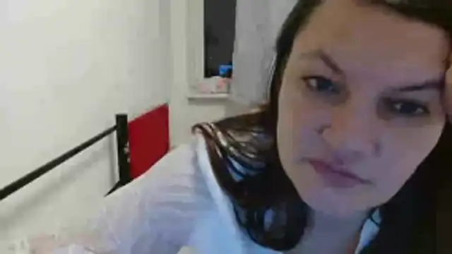 Lucinka1 online show from January 2026 04:00:01 PM