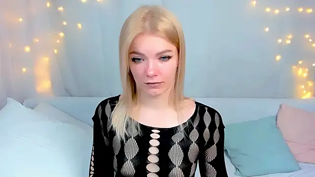 Lily Daviss online show from March 2026 02:50:02 AM