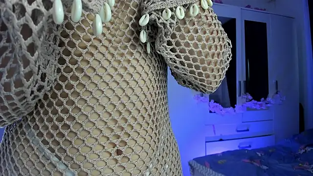 KaylaLaine online show from September 2025 06:04:01 AM