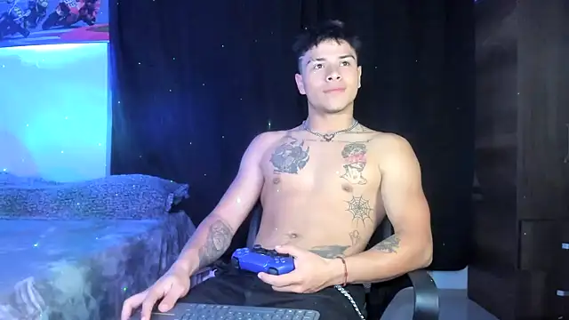 Dominic Biker   online show from December 2024 01:17:01 AM