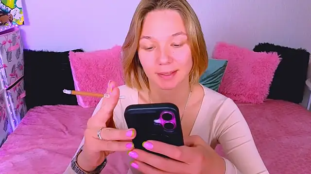 Karen morris online show from May 2026 05:58:01 AM