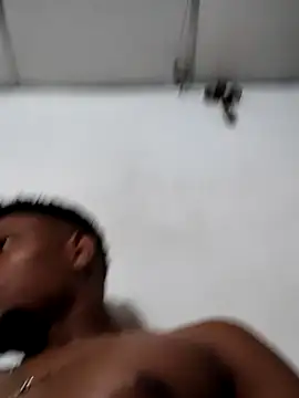 Snapshot of hugo3918_ chatting on October 2025 02:50:01 PM hugo3918 online show from October 2025 02:50:01 PM