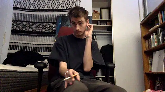 spicylaboi online show from December 2025 10:09:02 AM