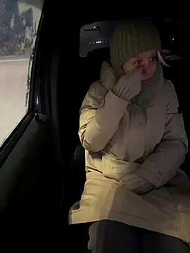 Snapshot of LikaCat chatting on November 2025 01:14:02 AM LikaCat online show from November 2025 01:14:02 AM